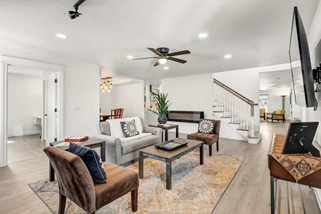 601 Peach Ln, Newcastle, CA 95658