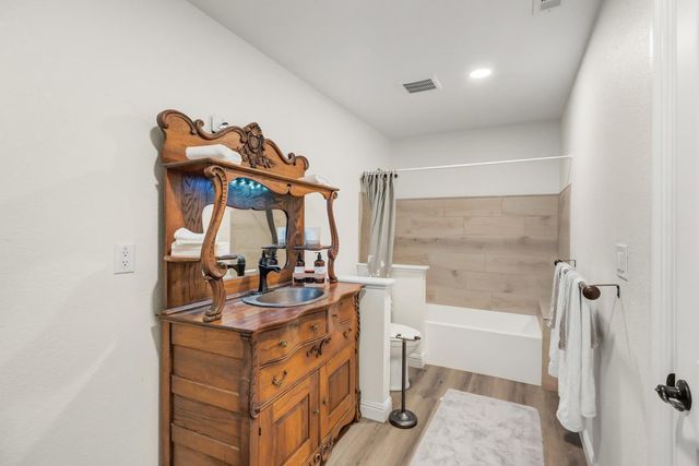 601 Peach Ln, Newcastle, CA 95658