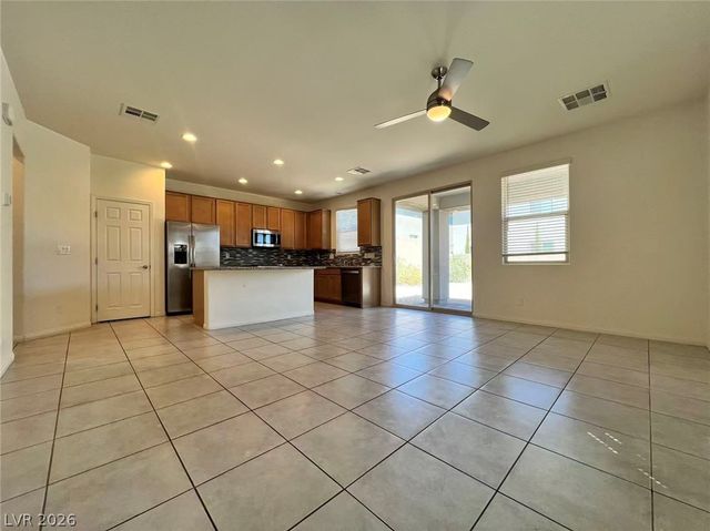 892 Cirrus Cloud Avenue, Las Vegas, NV 89138