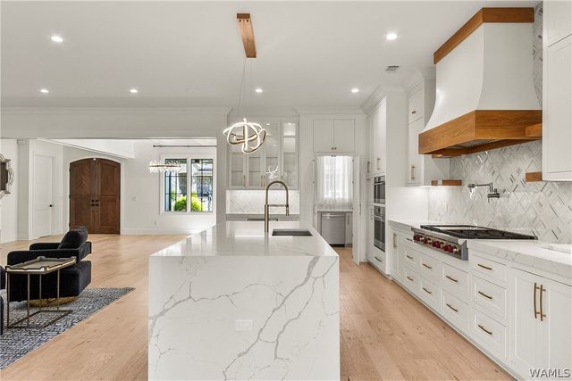 5372 Alexander Ave, Tuscaloosa, AL 35406