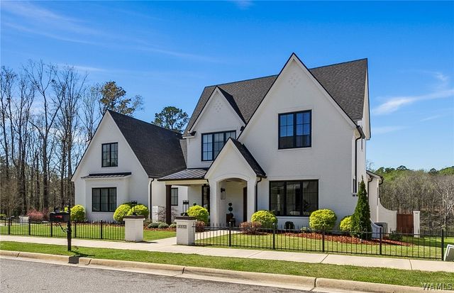 5372 Alexander Ave, Tuscaloosa, AL 35406