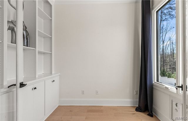 5372 Alexander Ave, Tuscaloosa, AL 35406