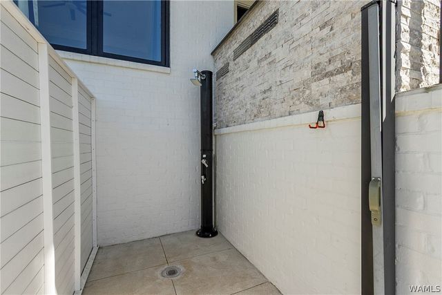 5372 Alexander Ave, Tuscaloosa, AL 35406