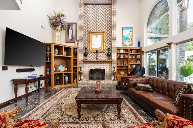 7207 E Bremer Avenue, Fresno, CA 93737