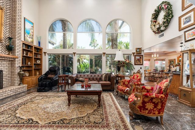 7207 E Bremer Avenue, Fresno, CA 93737