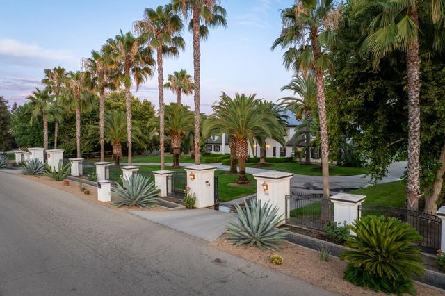 7207 E Bremer Avenue, Fresno, CA 93737