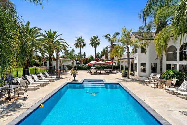 7207 E Bremer Avenue, Fresno, CA 93737