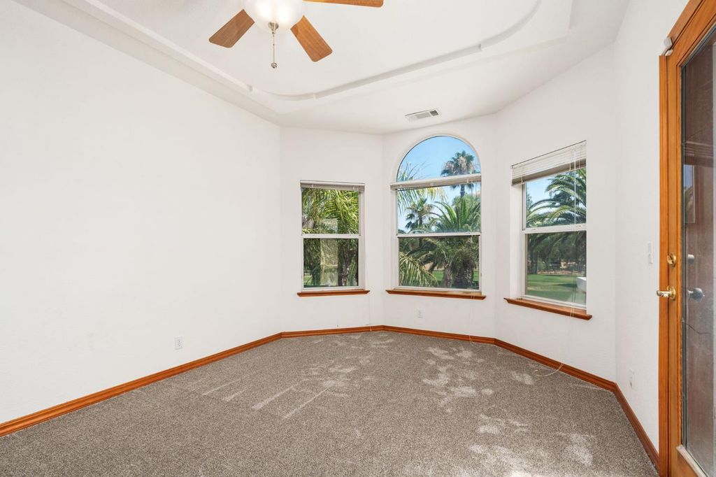 Image 36 of property listing at 7207 E Bremer Avenue, Fresno, CA 93737