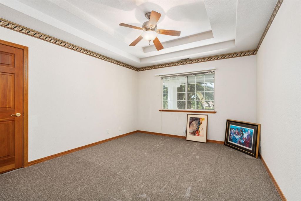 Image 37 of property listing at 7207 E Bremer Avenue, Fresno, CA 93737