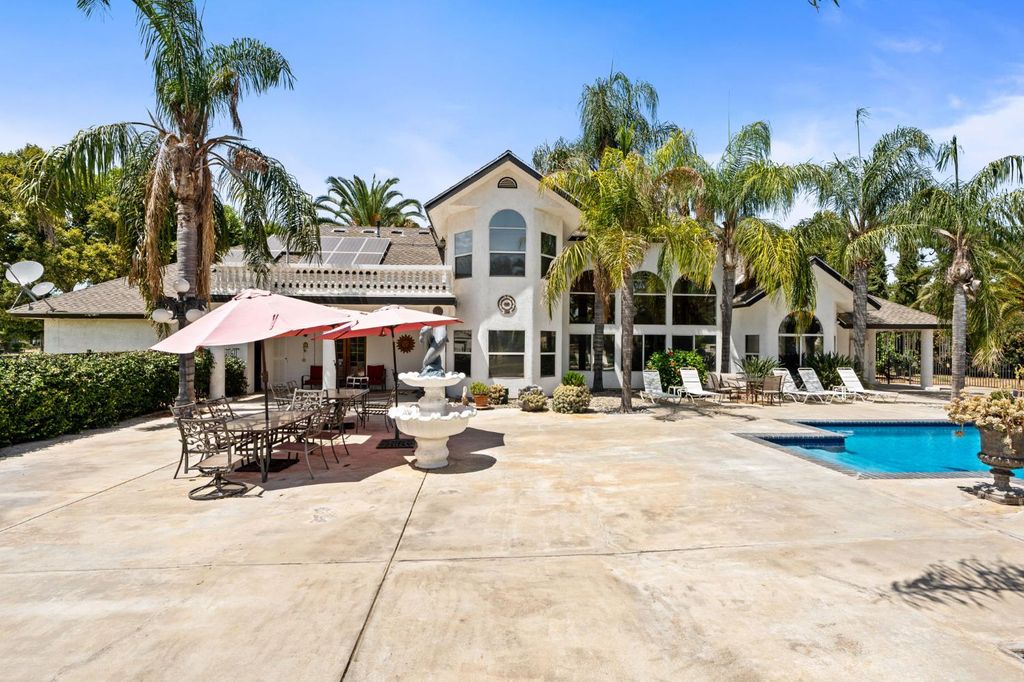 Image 49 of property listing at 7207 E Bremer Avenue, Fresno, CA 93737