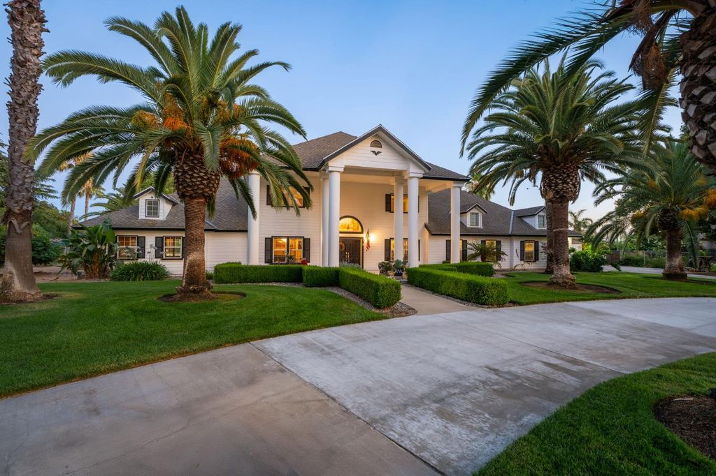 Image 66 of property listing at 7207 E Bremer Avenue, Fresno, CA 93737