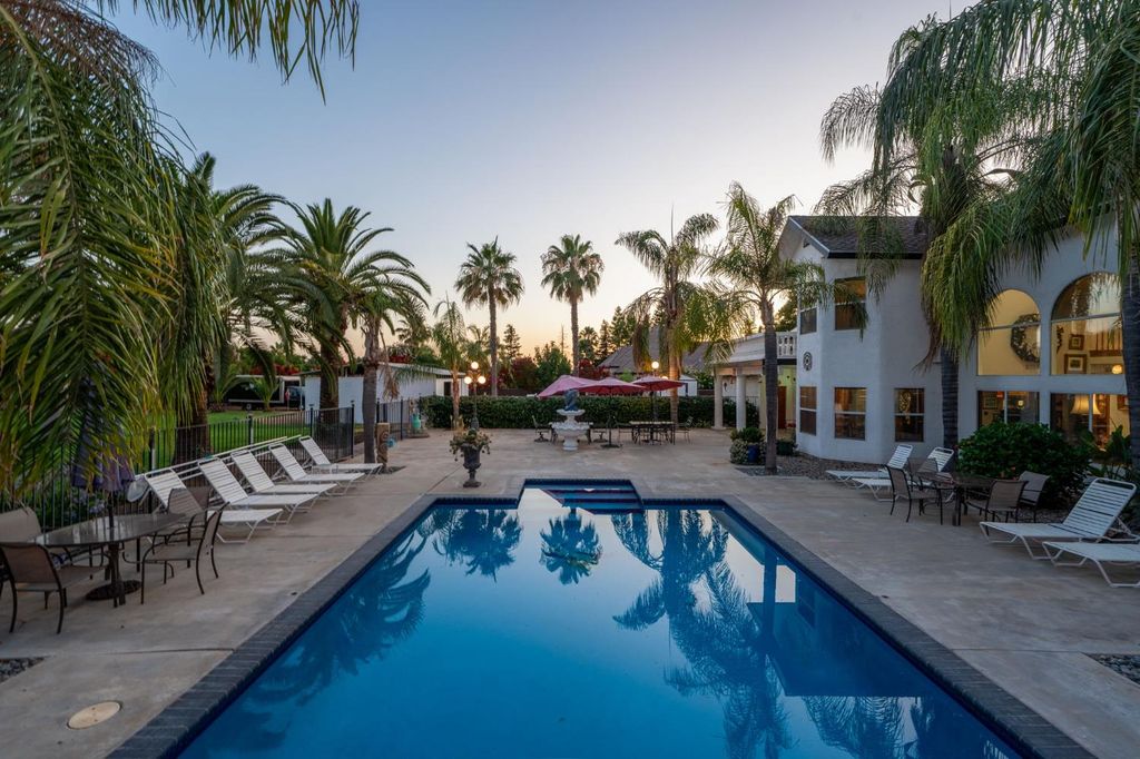 Image 87 of property listing at 7207 E Bremer Avenue, Fresno, CA 93737