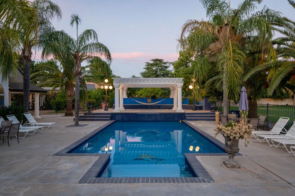 Image 90 of property listing at 7207 E Bremer Avenue, Fresno, CA 93737