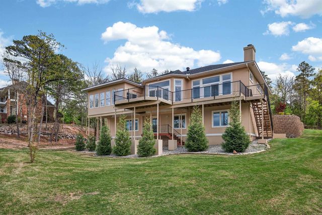 21 Diamante Boulevard, Hot Springs Village, AR 71909