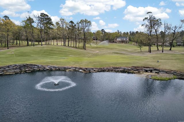 21 Diamante Boulevard, Hot Springs Village, AR 71909