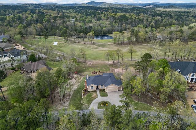 21 Diamante Boulevard, Hot Springs Village, AR 71909