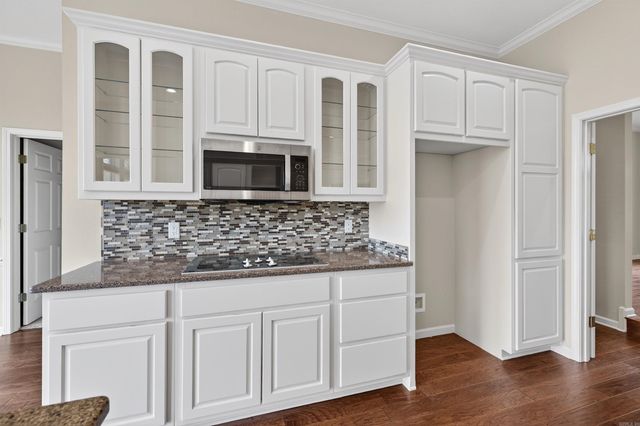 21 Diamante Boulevard, Hot Springs Village, AR 71909