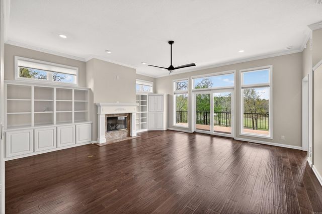 21 Diamante Boulevard, Hot Springs Village, AR 71909