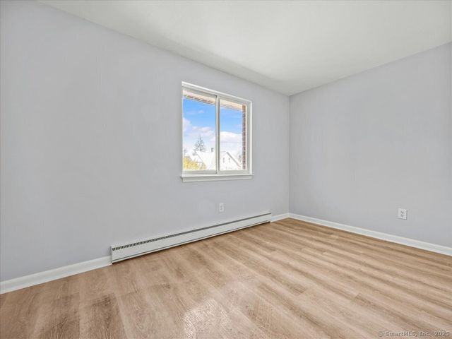 98 Carlton Street 101, New Britain, CT 06053