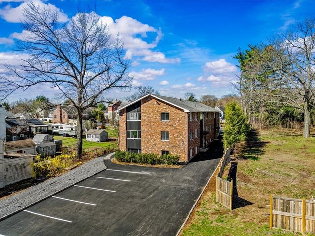 98 Carlton Street 101, New Britain, CT 06053