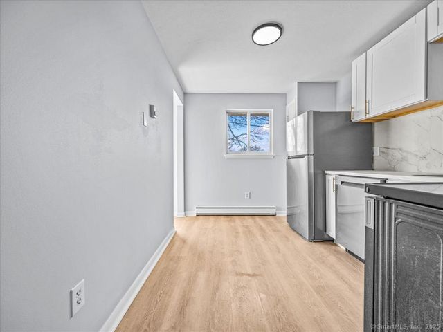 98 Carlton Street 101, New Britain, CT 06053