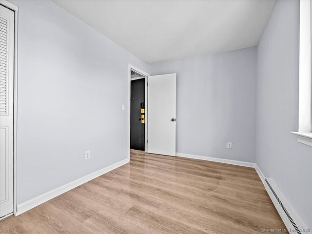 98 Carlton Street 101, New Britain, CT 06053