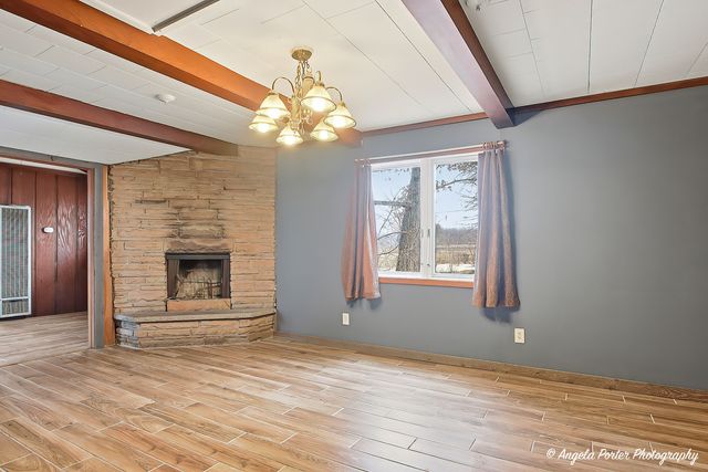 4320 Lakewood Road, Mchenry, IL 60050