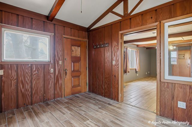 4320 Lakewood Road, Mchenry, IL 60050