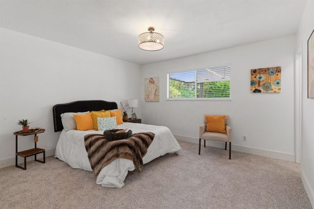 1264 Parkview St, Manteca, CA 95337
