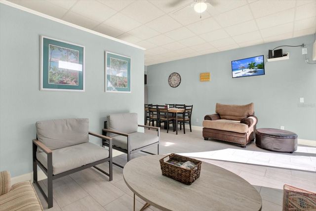 18399 GULF BLVD 372, Indian Shores, FL 33785