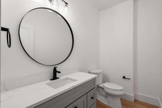 23-A Ward St A, Woburn, MA 01801