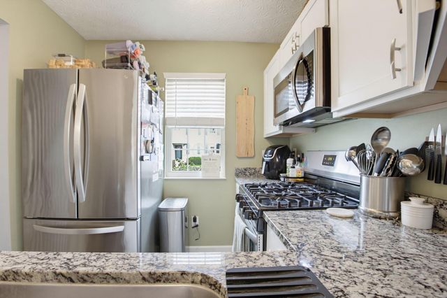 7346 Donovan Drive, 88E, Blacklick, OH 43004