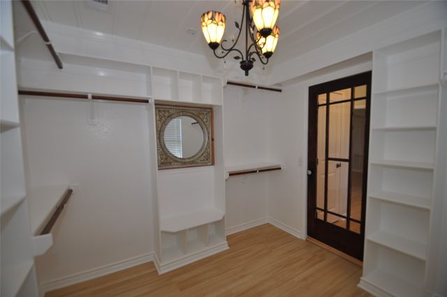 209 W 5th Street, Tolar, TX 76476