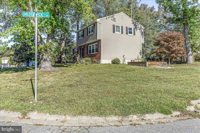 113 DUFFERIN DR, Newark, DE 19702