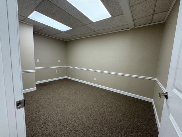 1046 W BUSCH BOULEVARD 200, Tampa, FL 33612