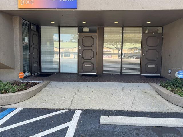 1046 W BUSCH BOULEVARD 200, Tampa, FL 33612