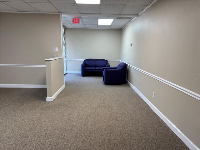 1046 W BUSCH BOULEVARD 200, Tampa, FL 33612