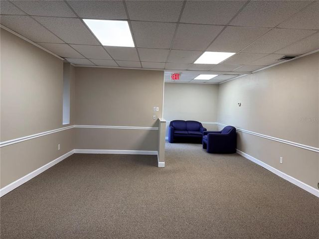 1046 W BUSCH BOULEVARD 200, Tampa, FL 33612