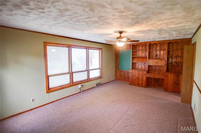 3423 Thomas Avenue, Alton, IL 62002