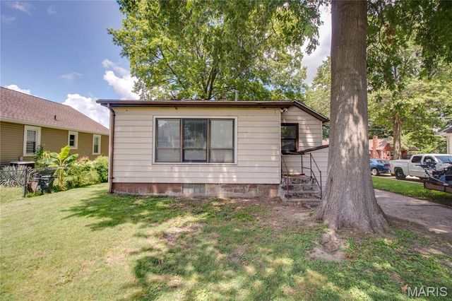 3423 Thomas Avenue, Alton, IL 62002