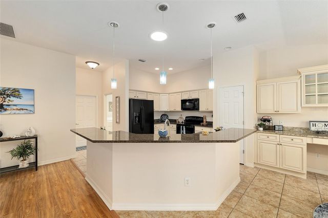 500 AINSWORTH CIRCLE, The Villages, FL 32162