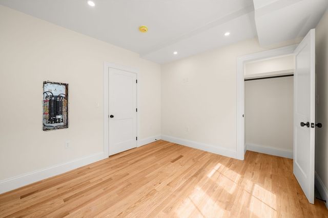 81 Gilman St, Somerville, MA 02145