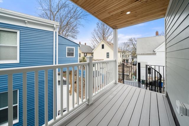 81 Gilman St, Somerville, MA 02145