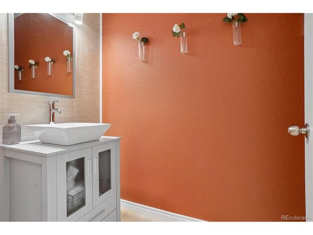 240 Gallagher Ct, Erie, CO 80516
