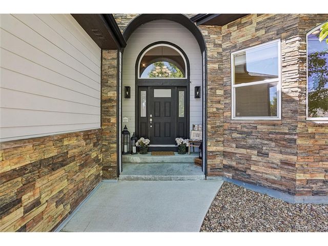 240 Gallagher Ct, Erie, CO 80516