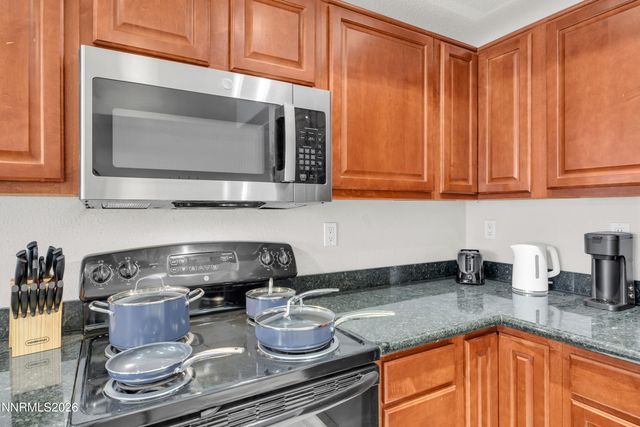 200 W 2nd Street 1506, Reno, NV 89501