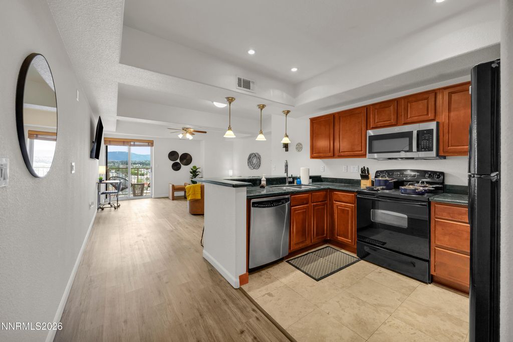 200 W 2nd Street 1506, Reno, NV 89501