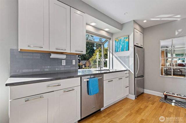 419 E View Ridge Drive, Everett, WA 98203