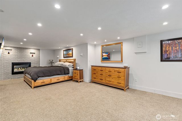 419 E View Ridge Drive, Everett, WA 98203
