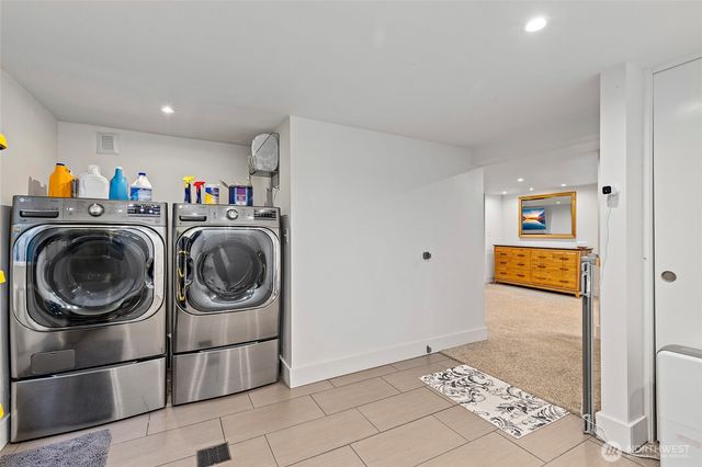 419 E View Ridge Drive, Everett, WA 98203